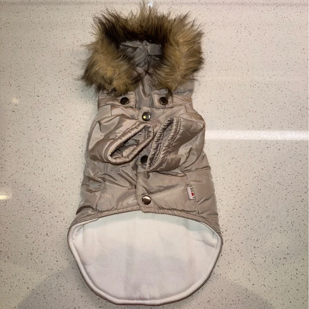 Stylish Tan Dog Jacket with Faux Fur Trim - size S (up to 10 lbs) NWOT